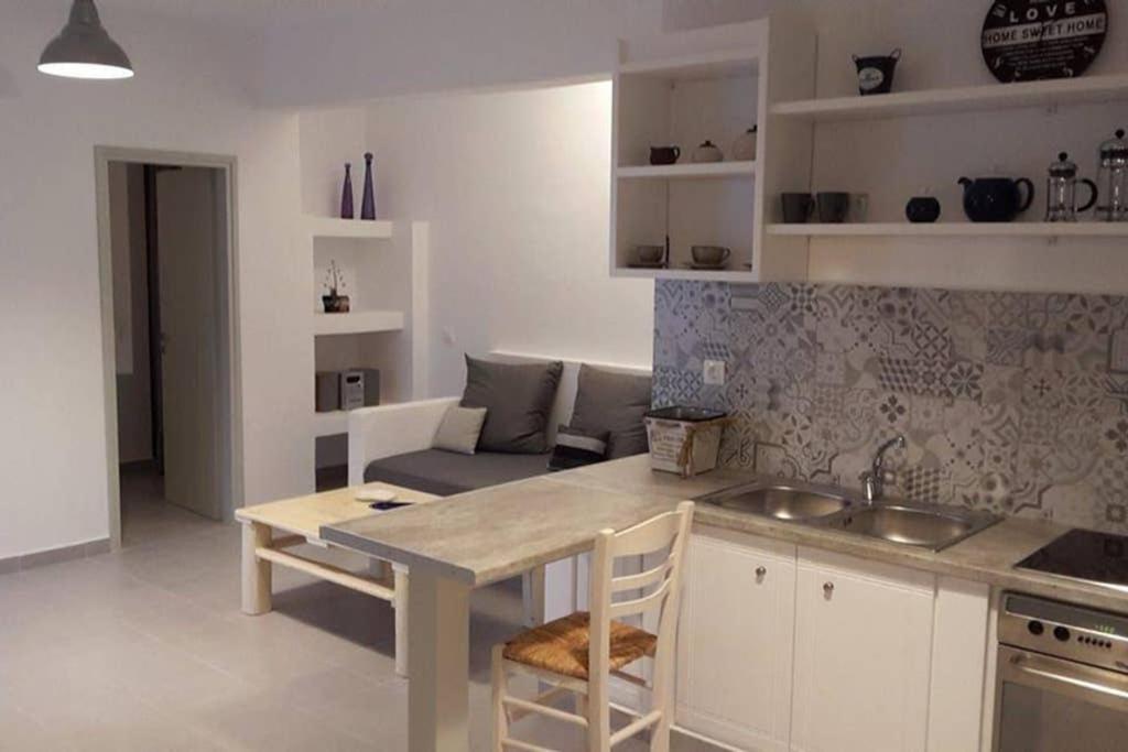 Mariannas House Apartment Naousa  Bagian luar foto